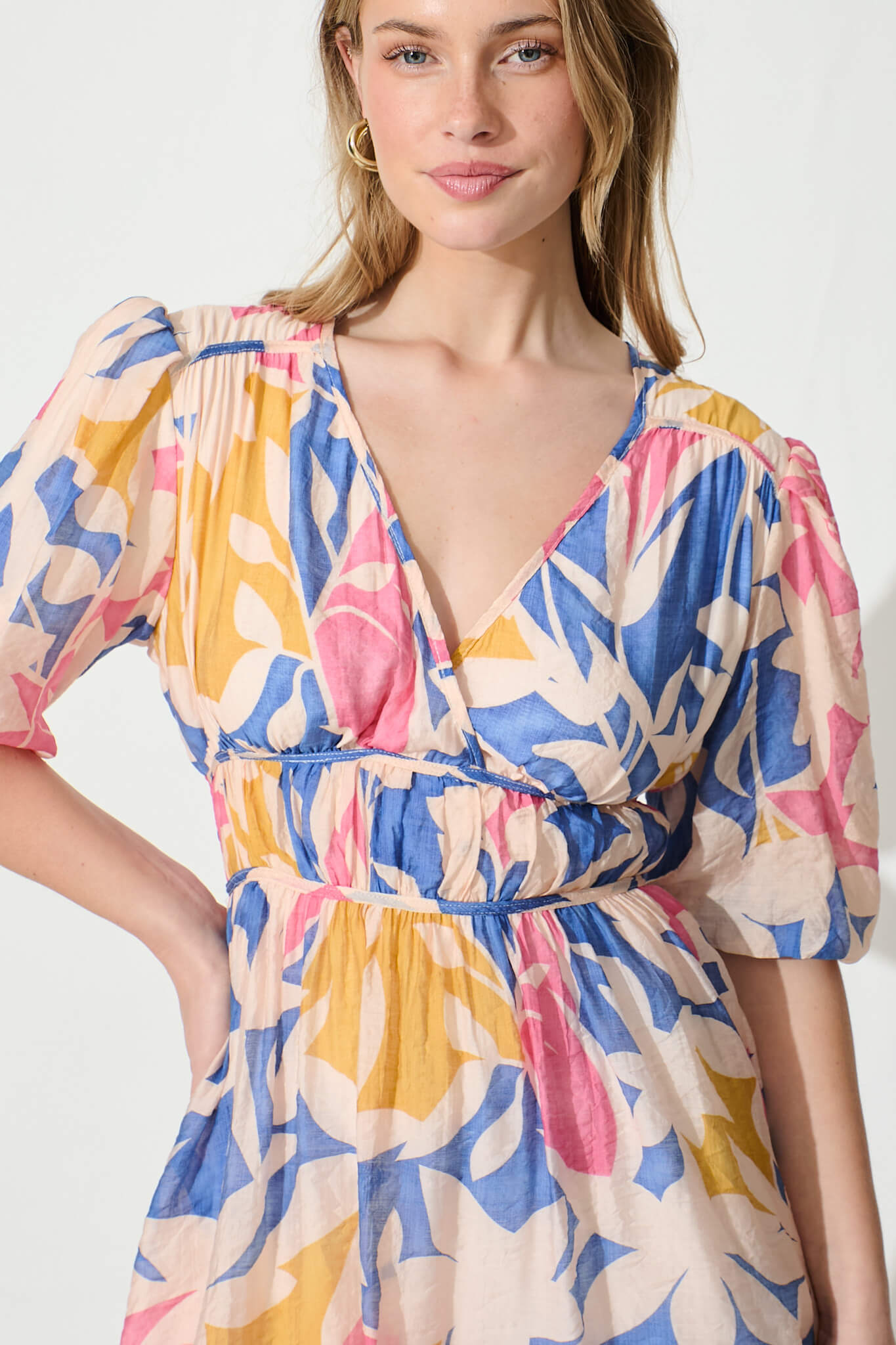 Sabalana Dress in Blue with Blush Print