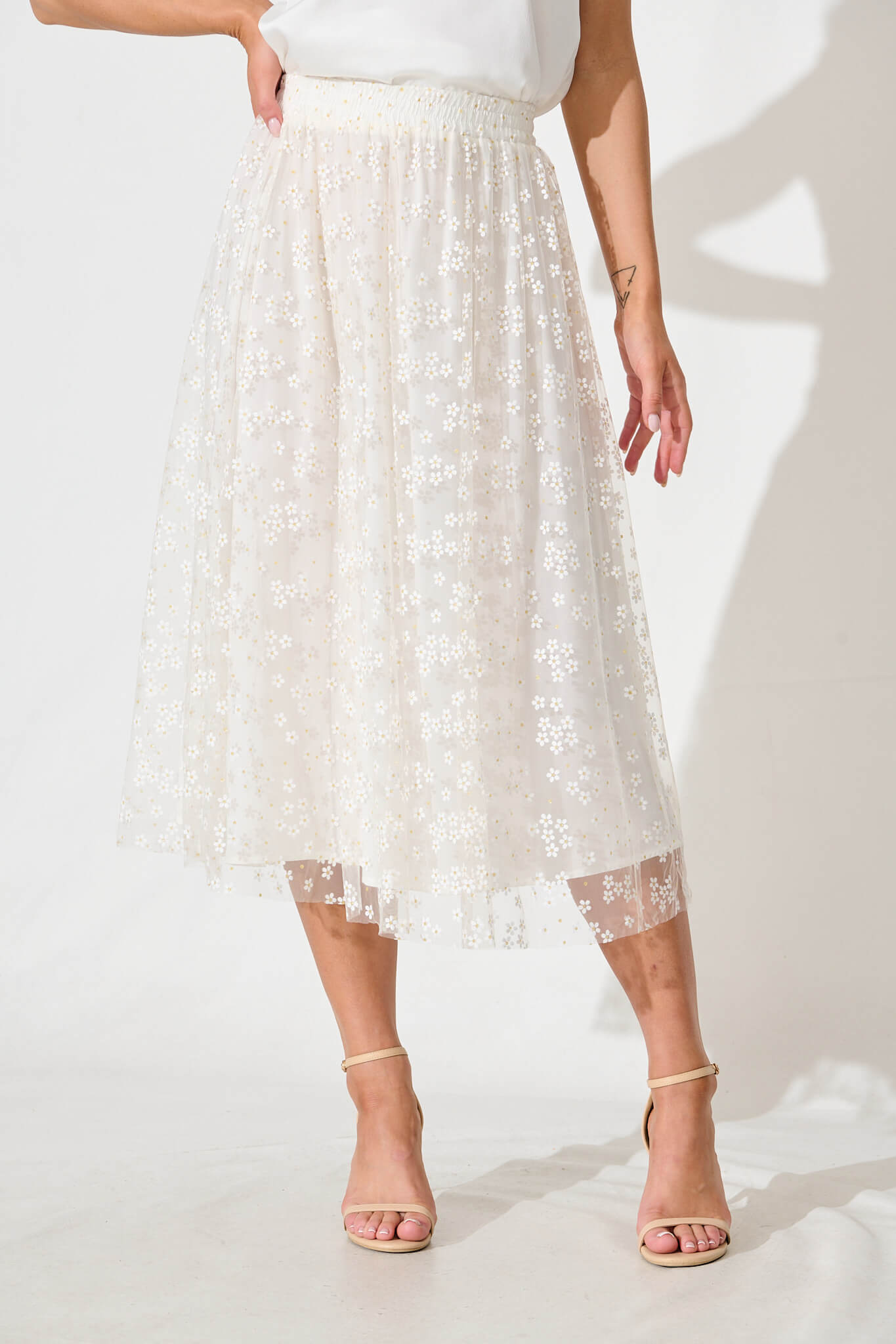 Lilitina Midi Skirt in White Floral Tulle With Gold Lurex