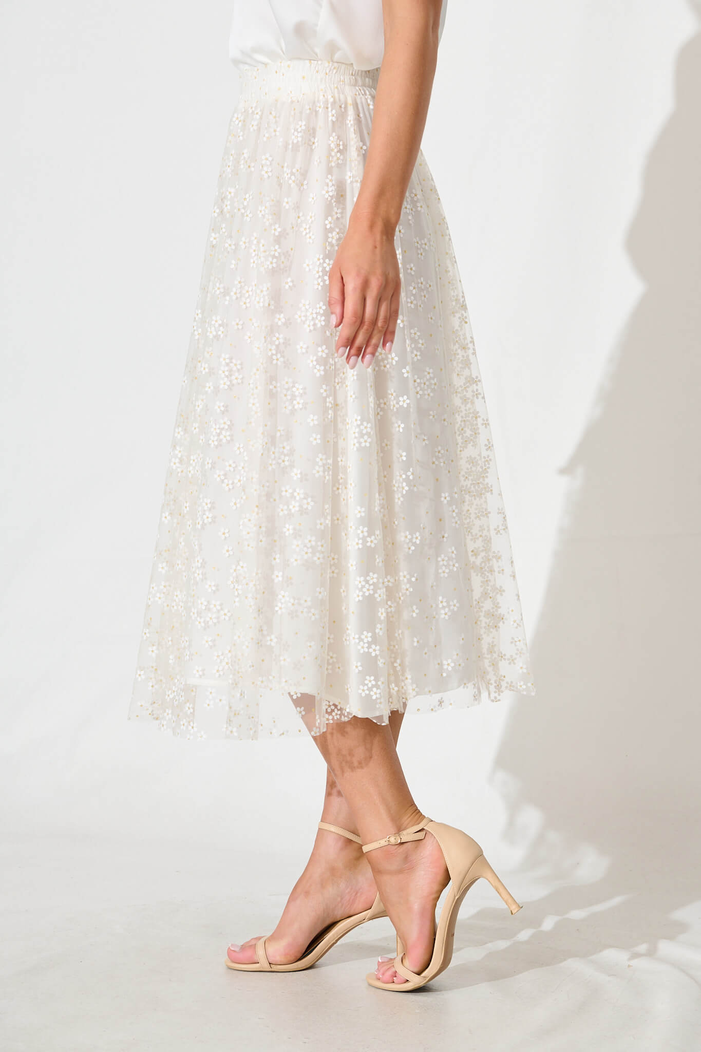 Lilitina Midi Skirt in White Floral Tulle With Gold Lurex