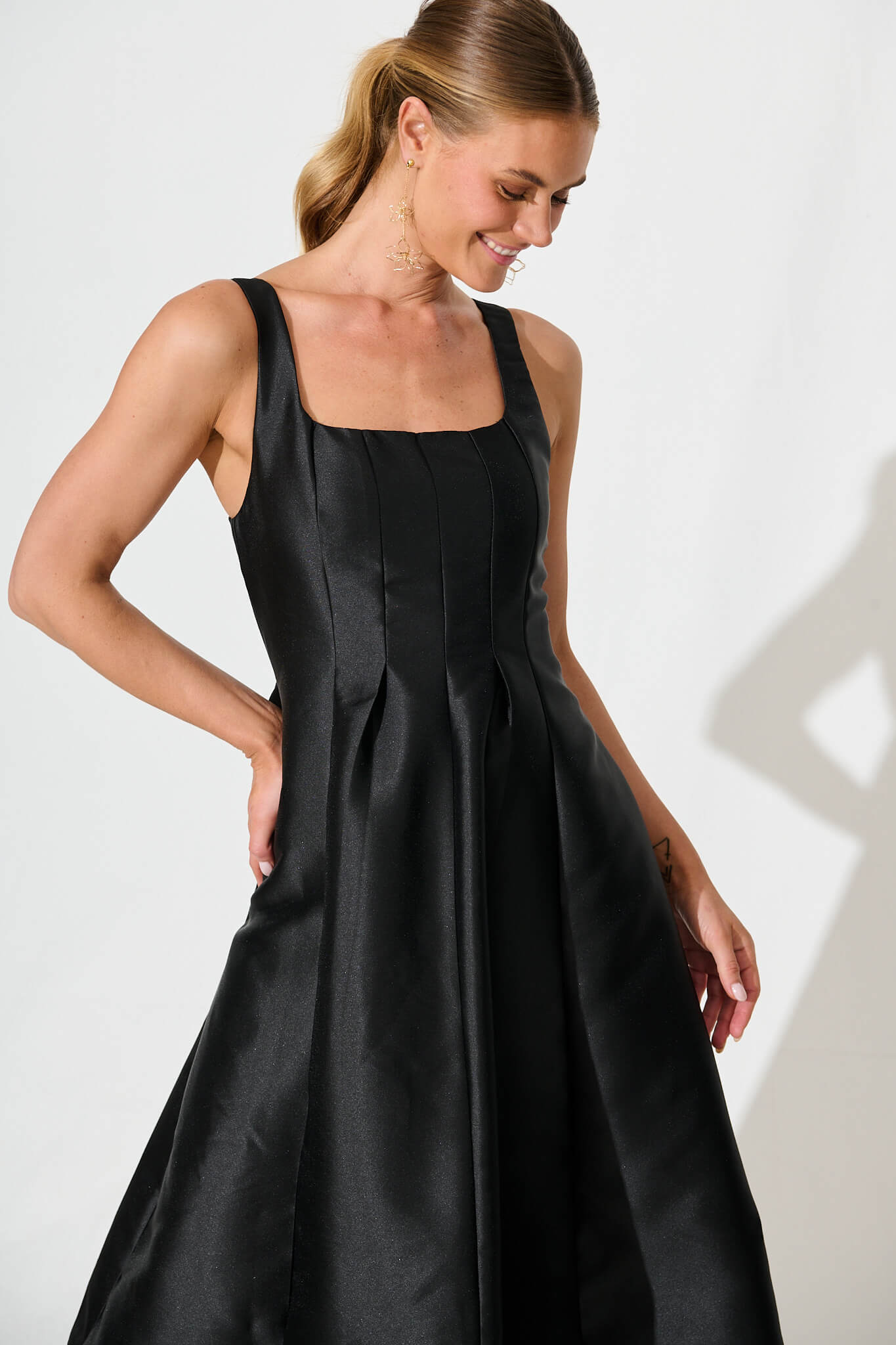 Maricelle Midi Dress In Black Sateen