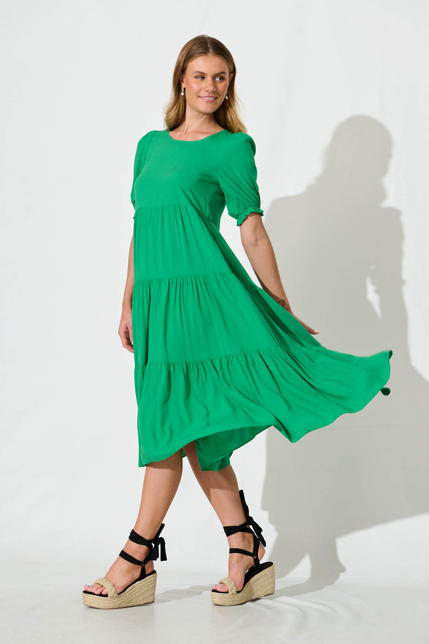 Nevi Tiered Midi Dress In Green