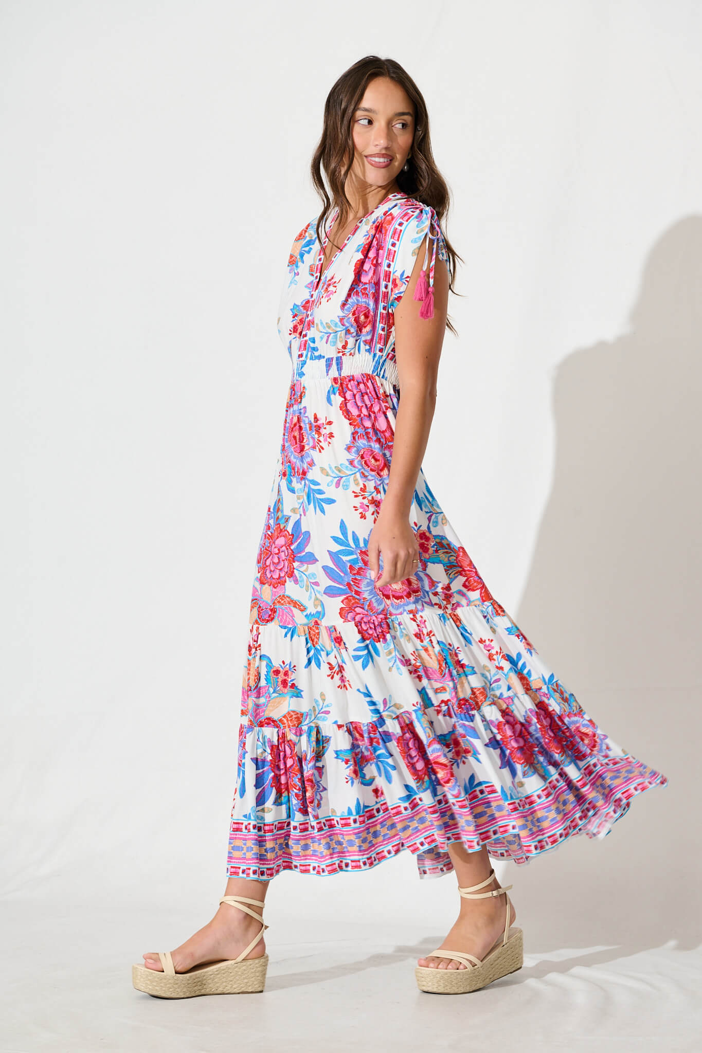 Olina Maxi Dress In Pink Floral Border Print