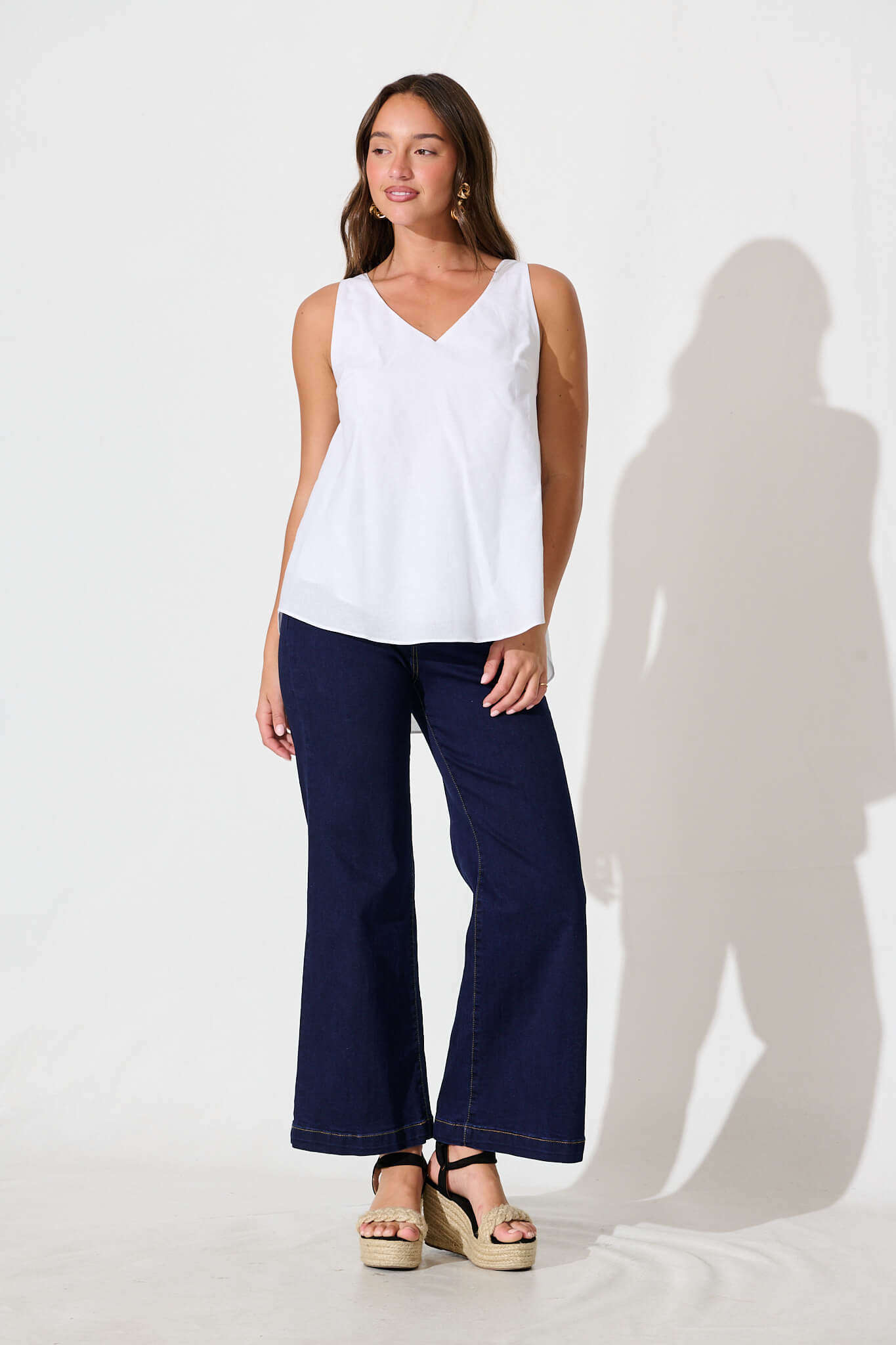 Kaycie Top in White Cotton Linen