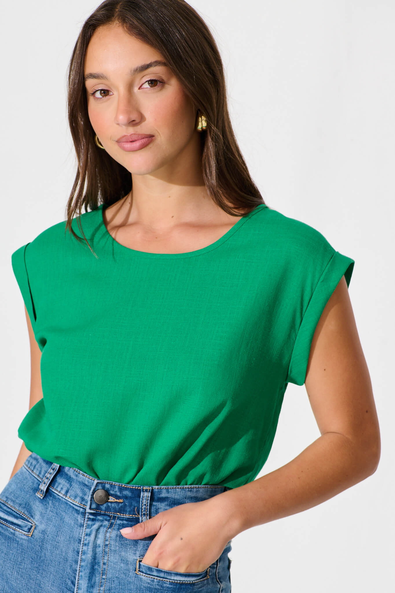 Rejina Top In Bright Green Linen Blend