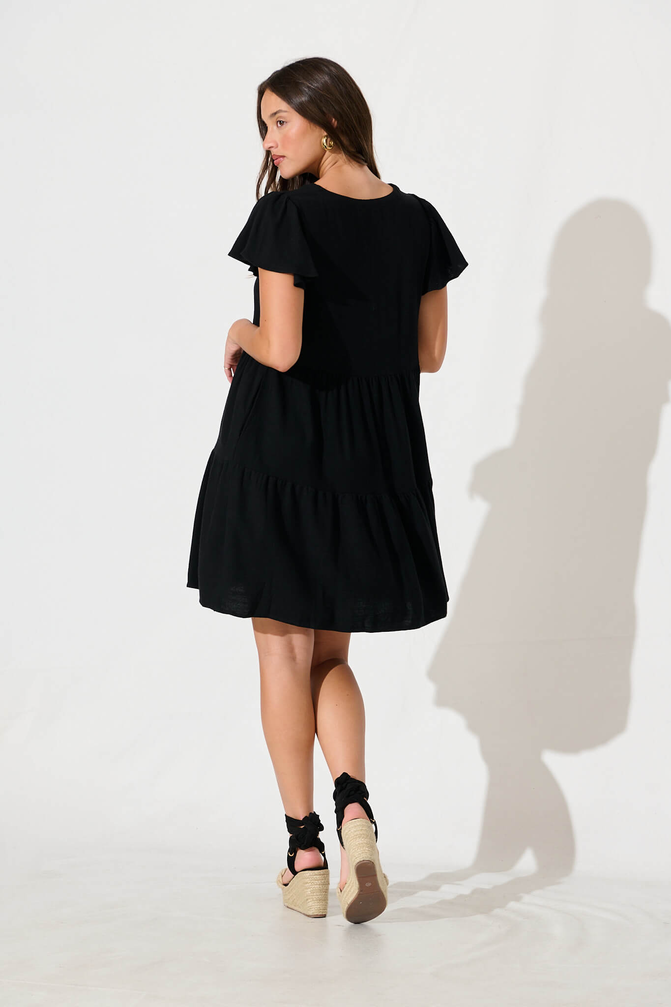 Tahiti Smock Dress In Black Linen Blend