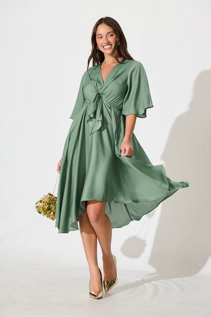 Helsinki Dress in Light Green