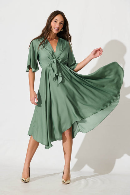 Helsinki Dress in Light Green