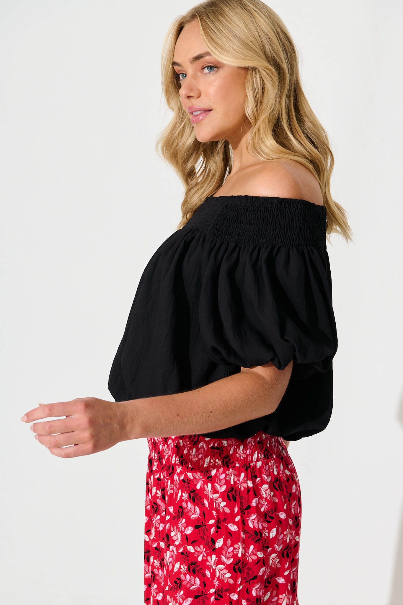 Olena Top in Black