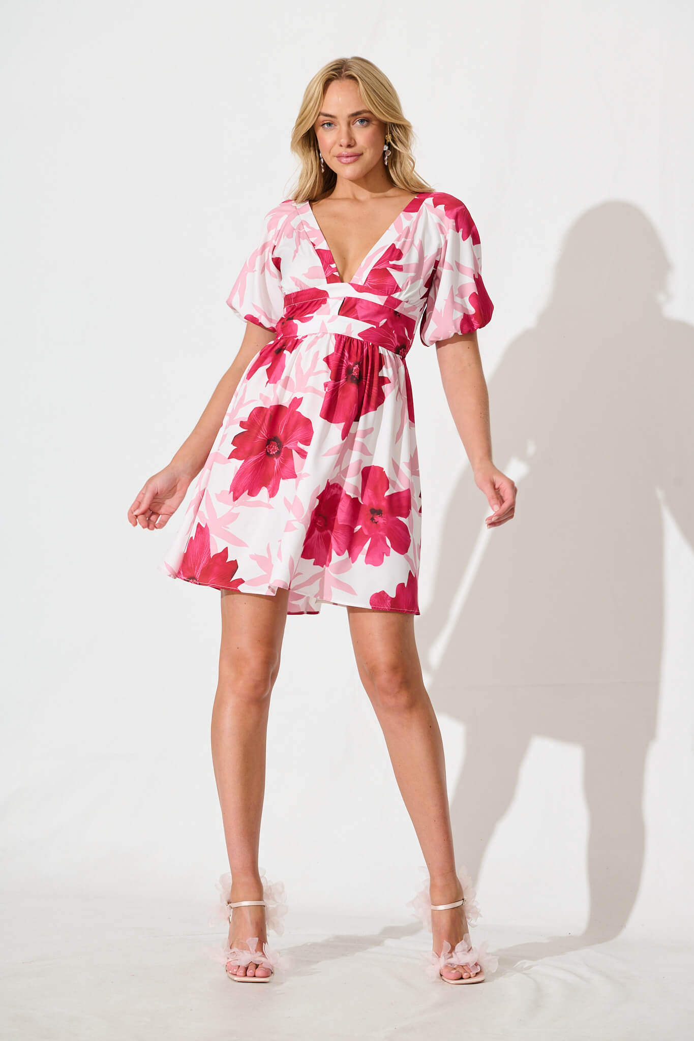 Meli Dress in White With Pink Flower Print