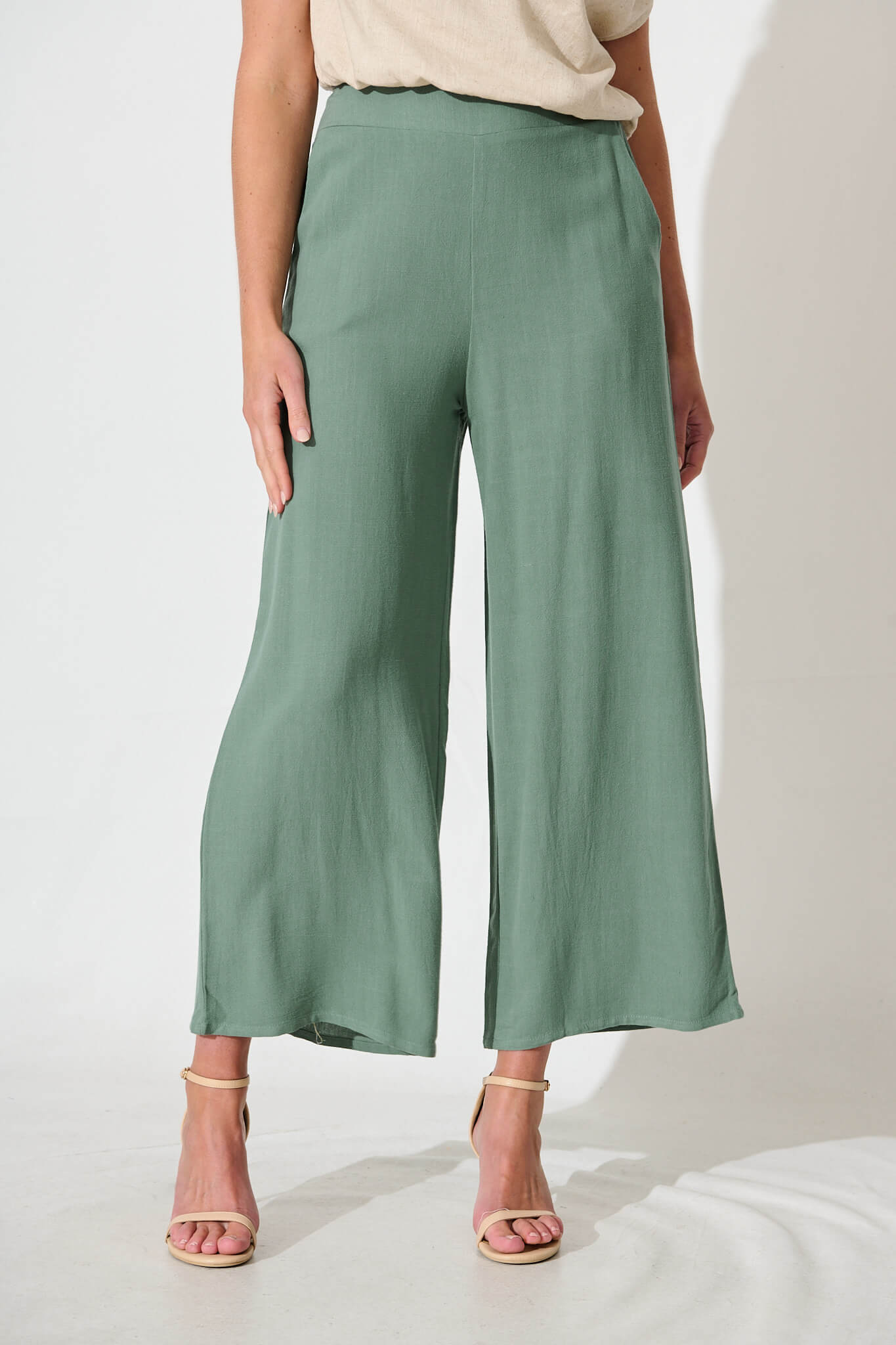 Sirsha Pant in Sage Green Linen Blend