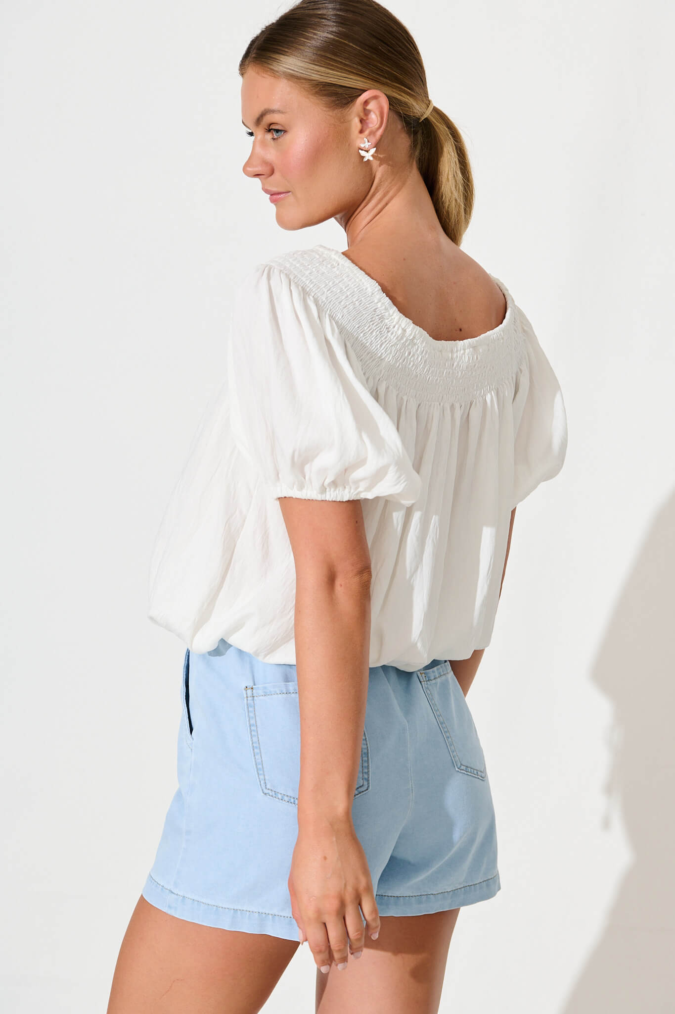 Noa Shorts In Light Blue Denim