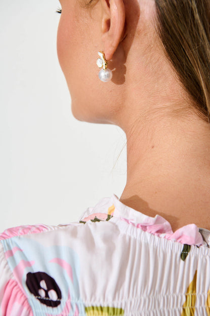 Kensley Earrings in White Floral
