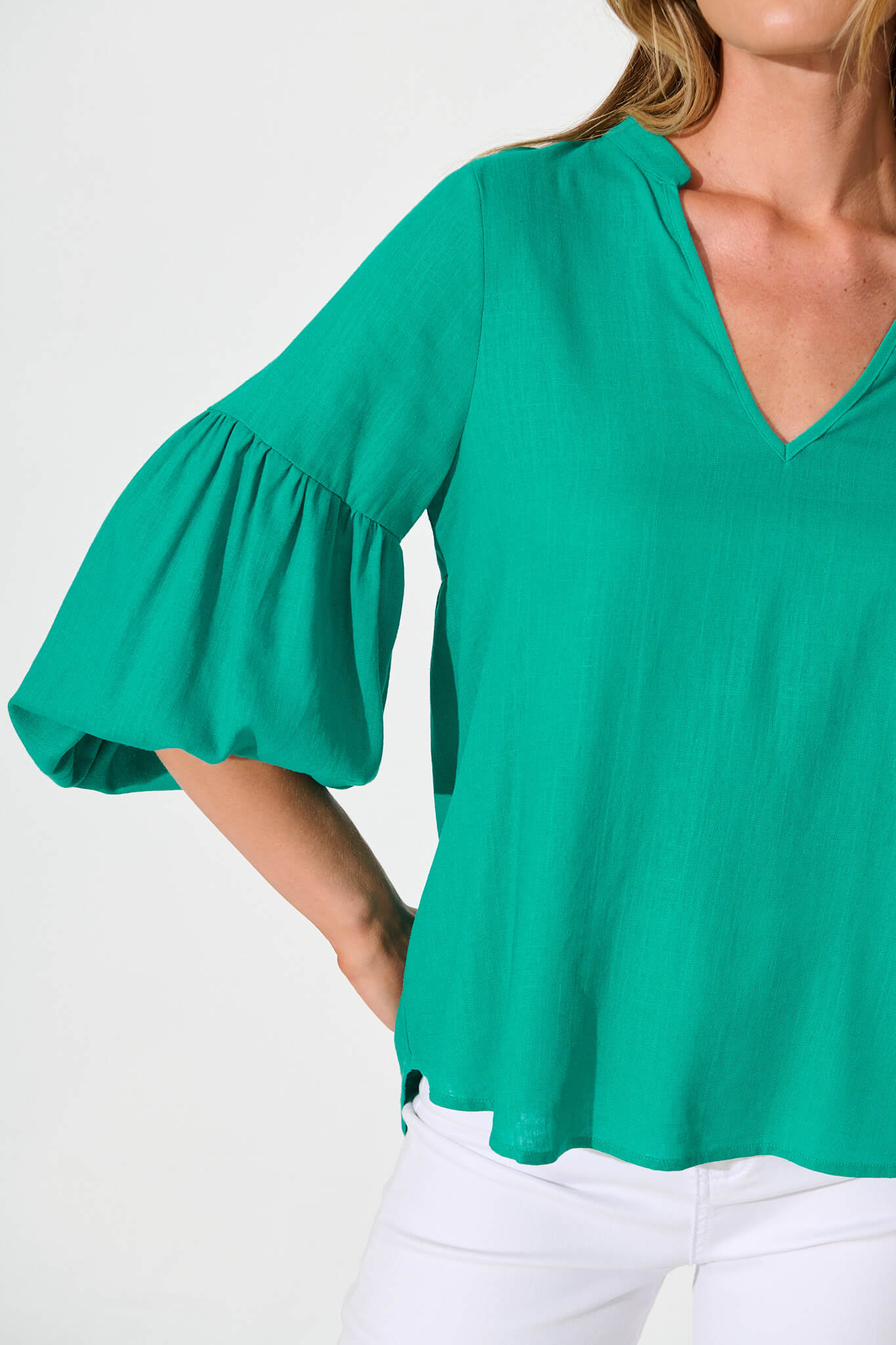 Jasper Top In Teal Linen Blend