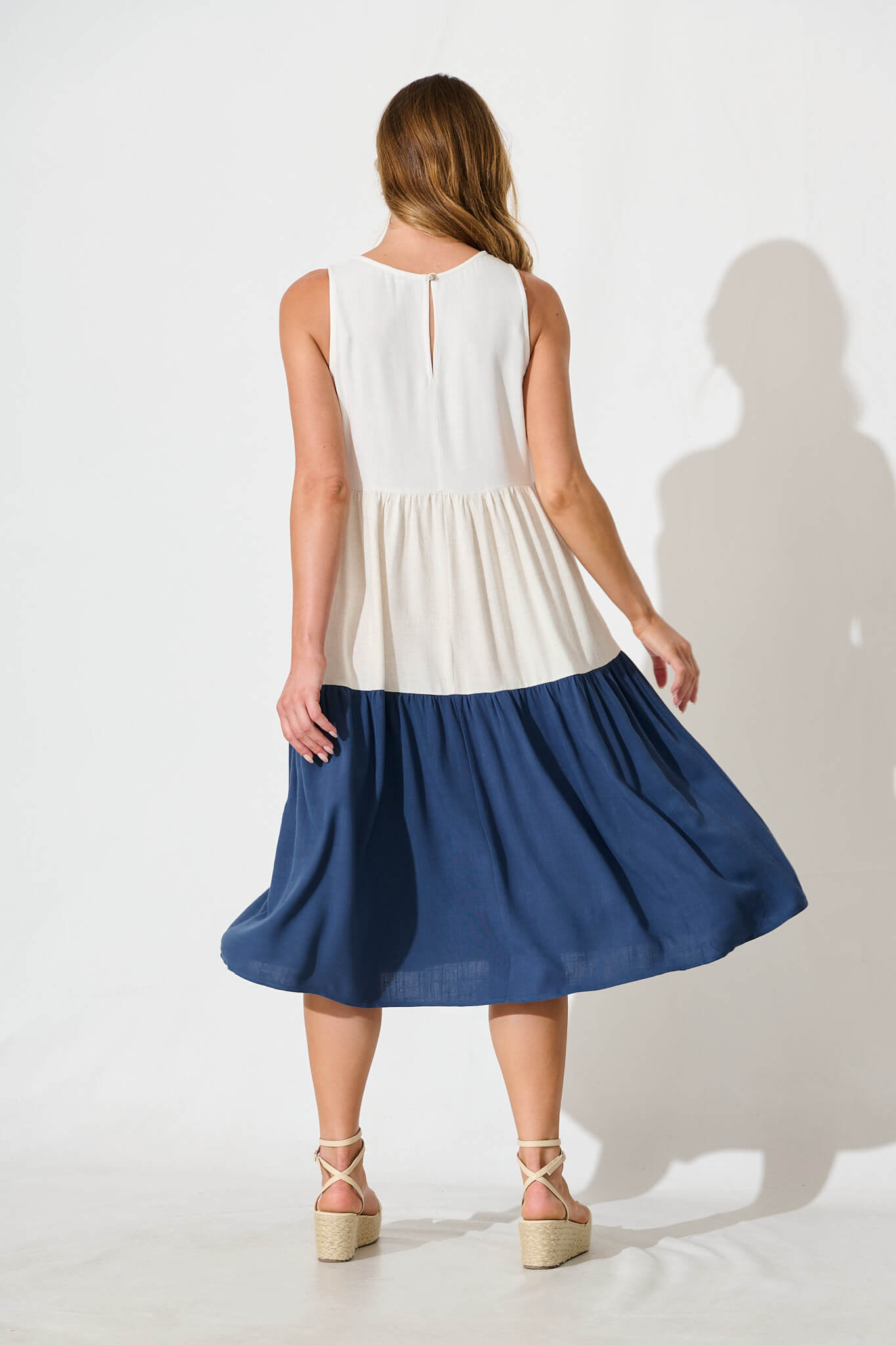 Cecily Midi Dress In Navy Colourblock Linen Blend