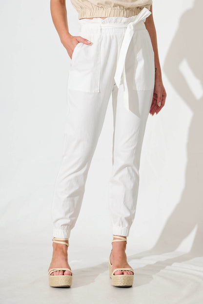 Tenley Stretch Pant in White Cotton Blend