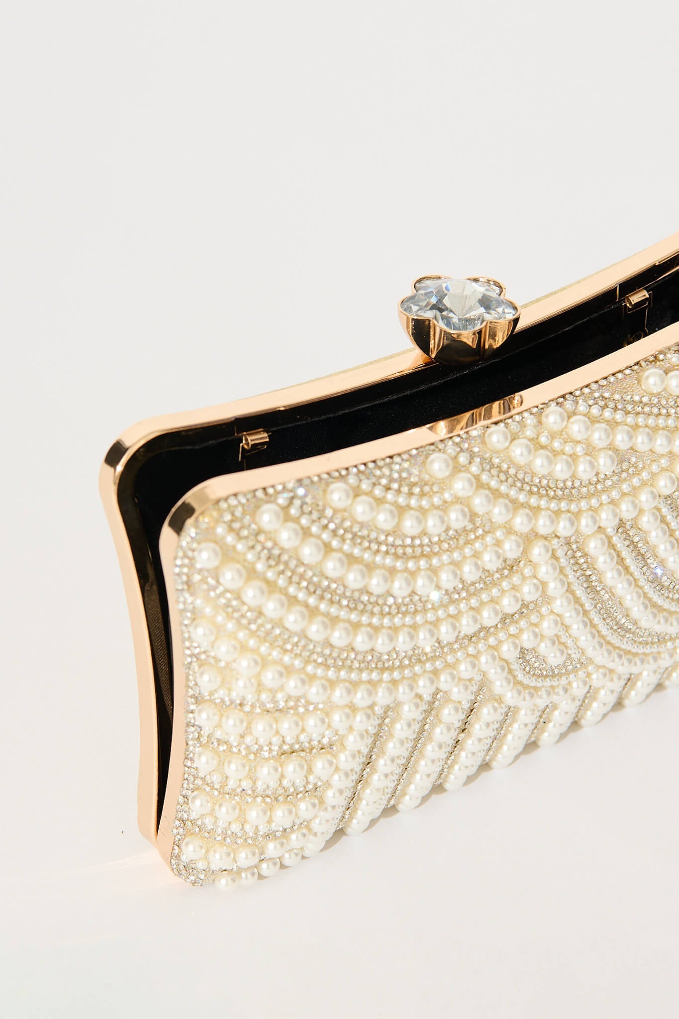 Nelinha Clutch in Gold with Pearl and Diamante