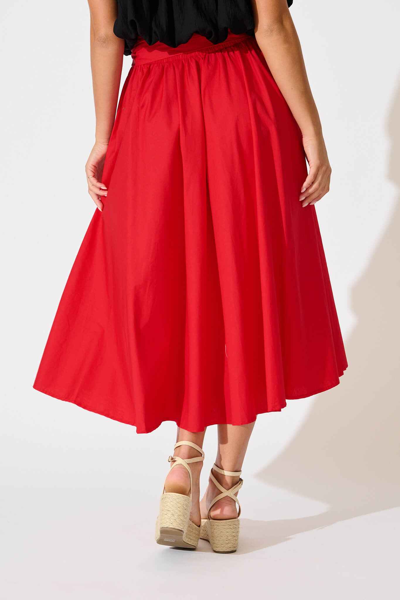 Ivy Midi Skirt In Red Cotton