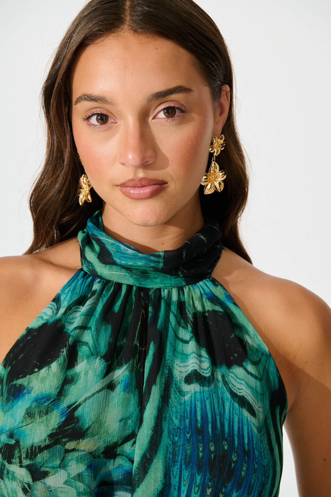 Serato Drop Flower Earrings in Gold