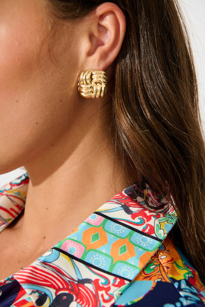 Aero Stud Earrings in Gold