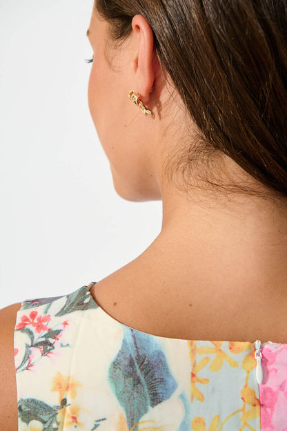 Lala Bow Earrings in Gold