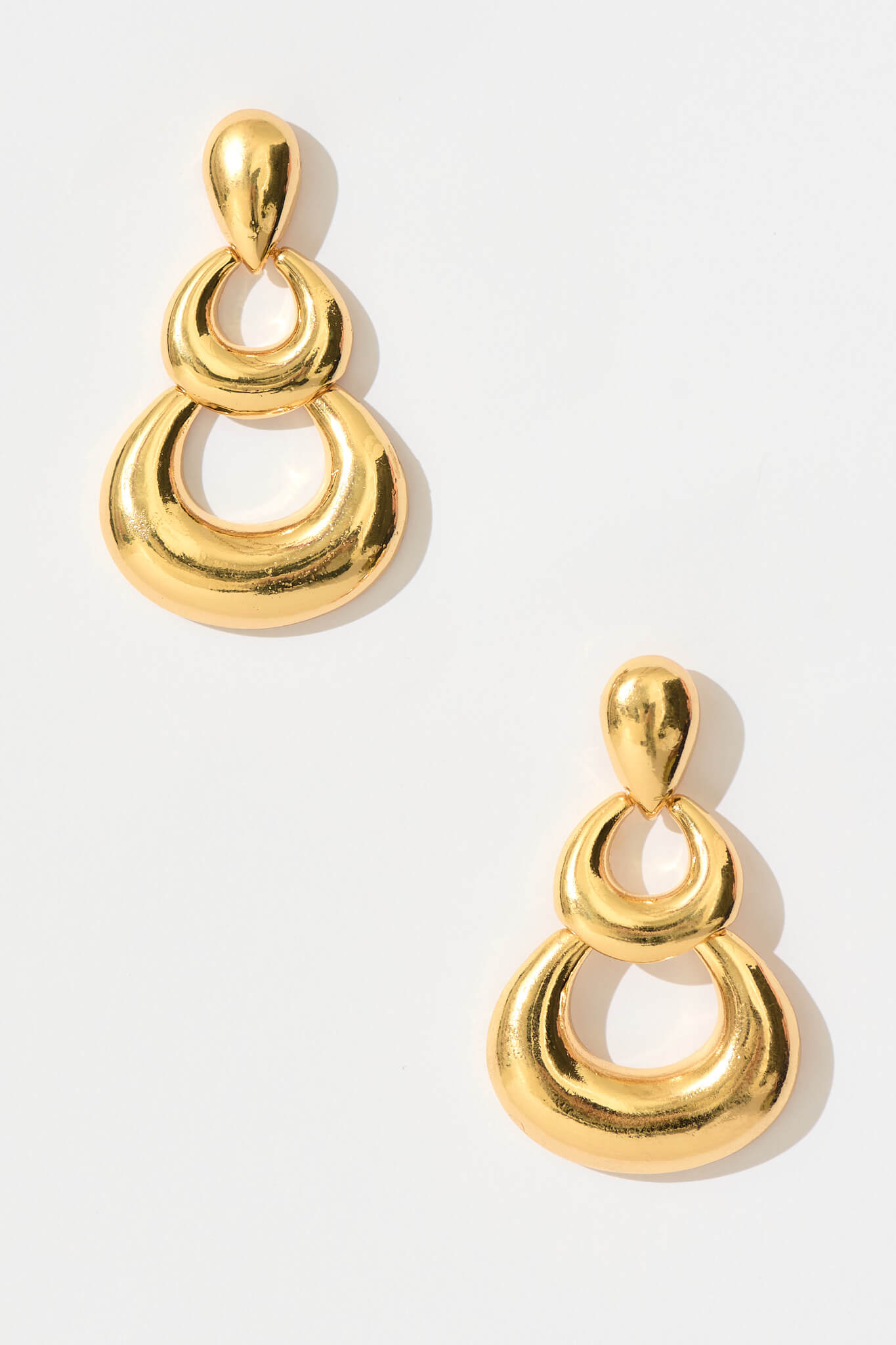 Kesara Drop Earring in Gold