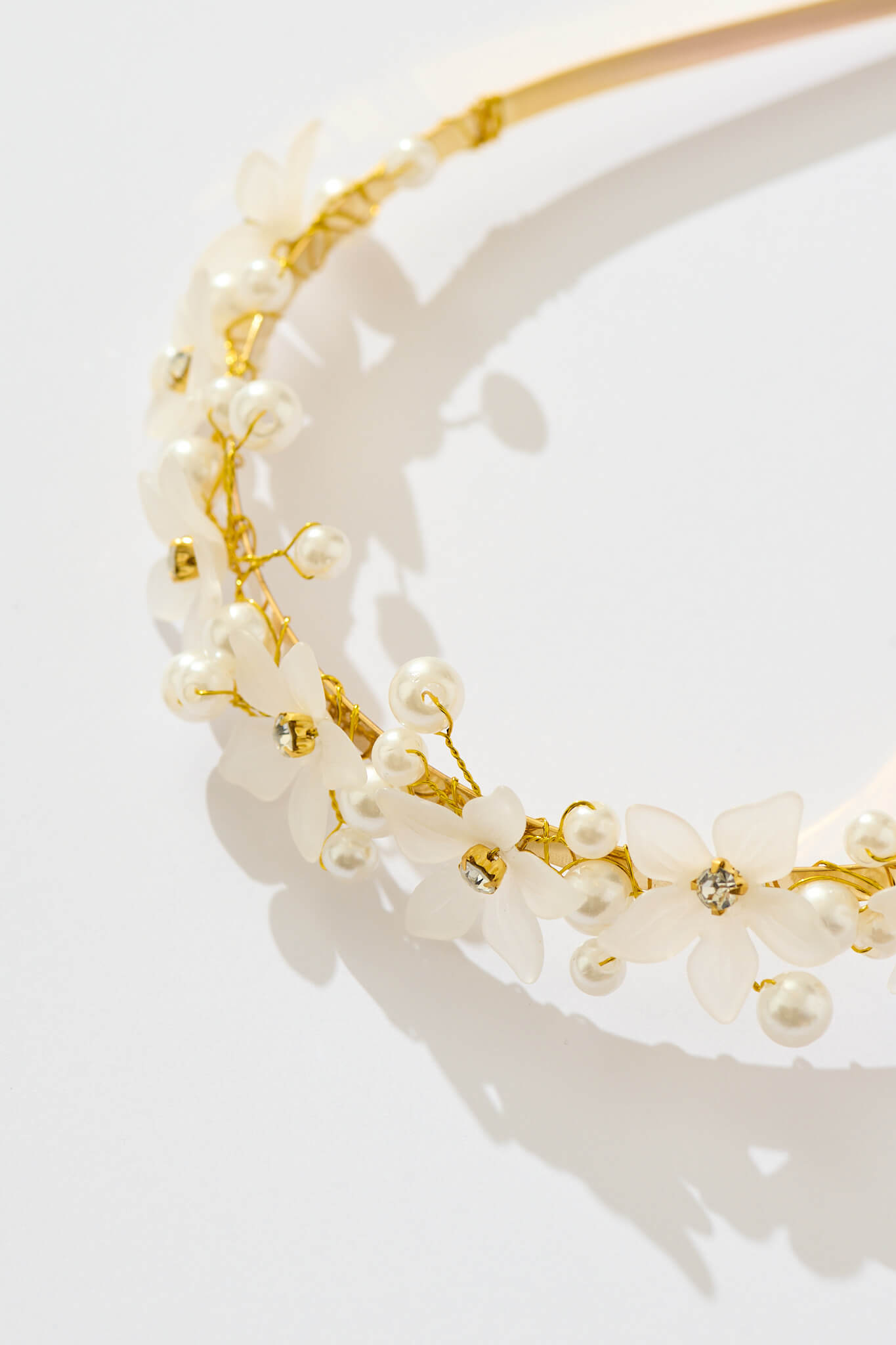 Kemina Headband in Gold with Pearl