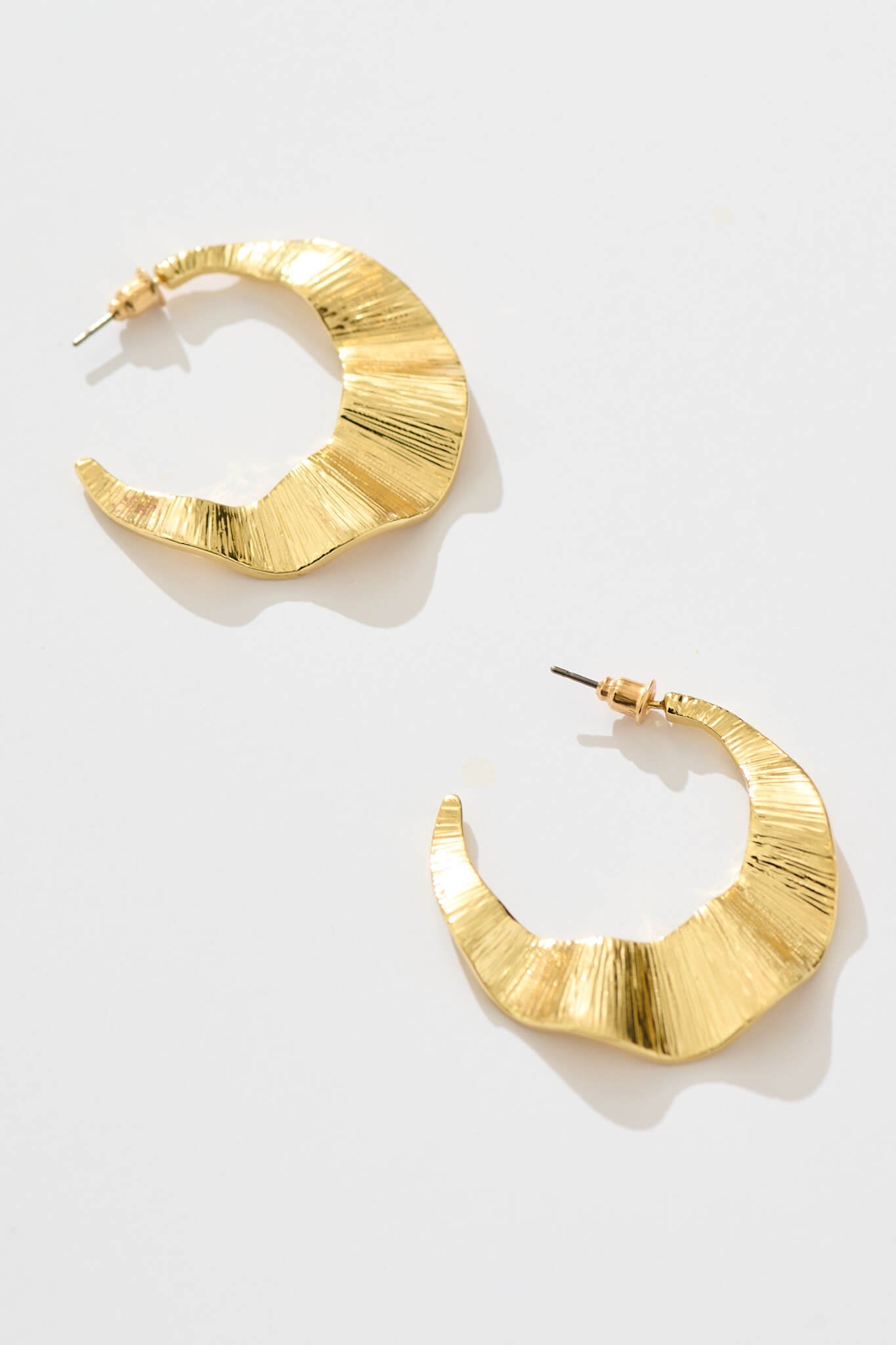 Kaiami Hoop Earring in Gold