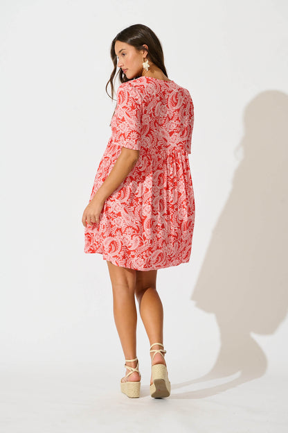 Shake It Out Smock Dress in Red with White Paisley