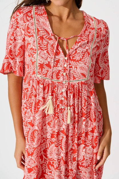 Shake It Out Smock Dress in Red with White Paisley