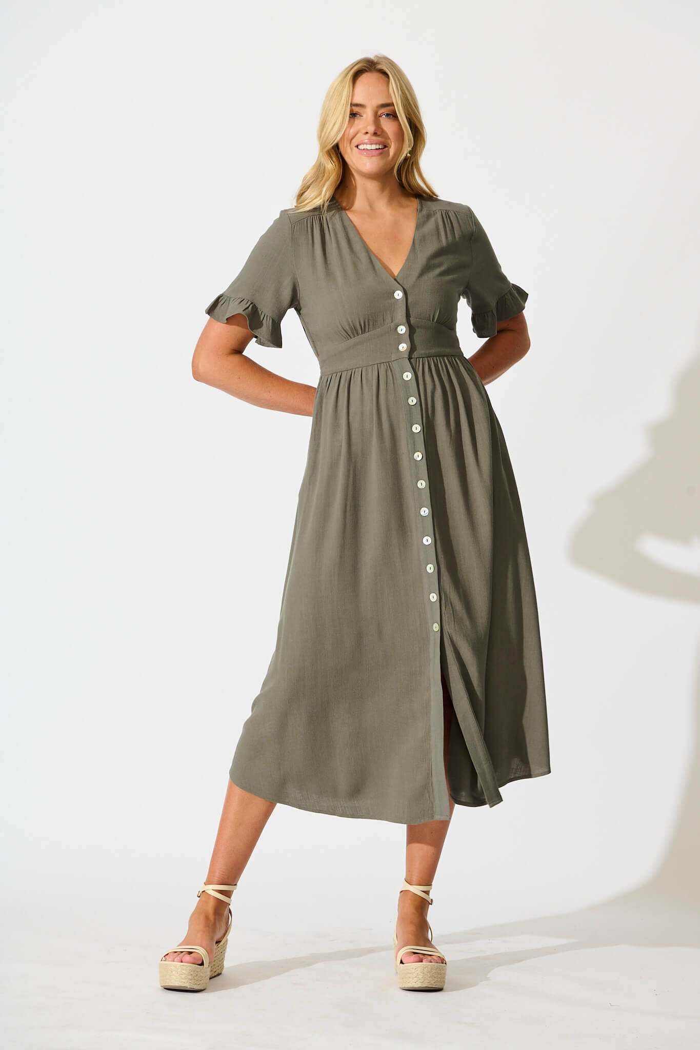 Daysia Midi Dress in Khaki Linen Blend