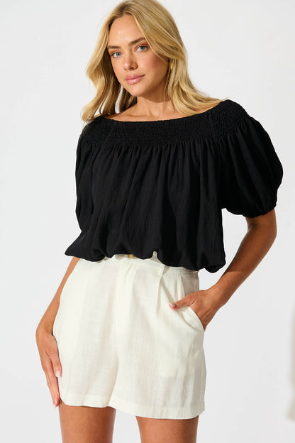 Lilo Short in White Linen Blend