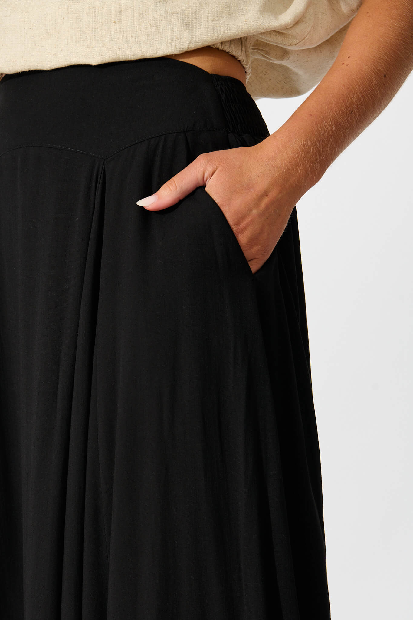 Brandsy Maxi Skirt In Black