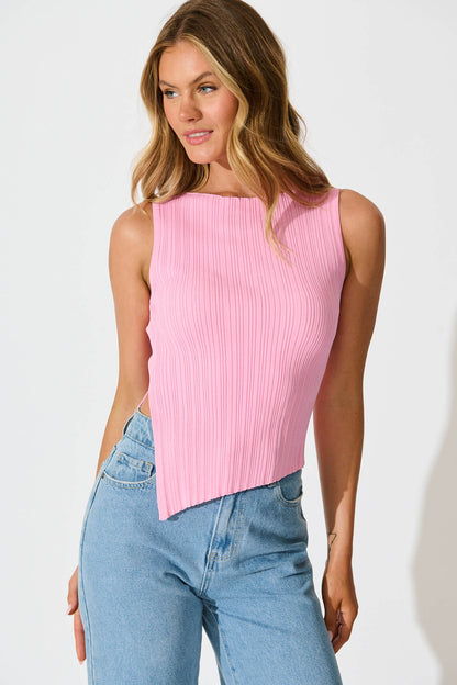 Valley Top In Pink