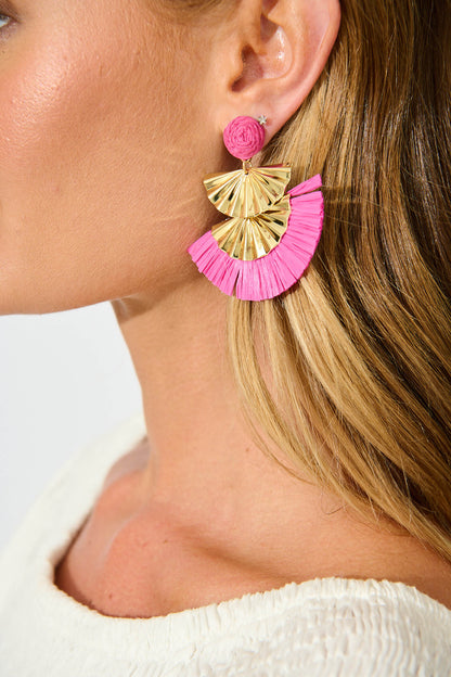 Amarti Drop Earring in Gold with Pink Straw