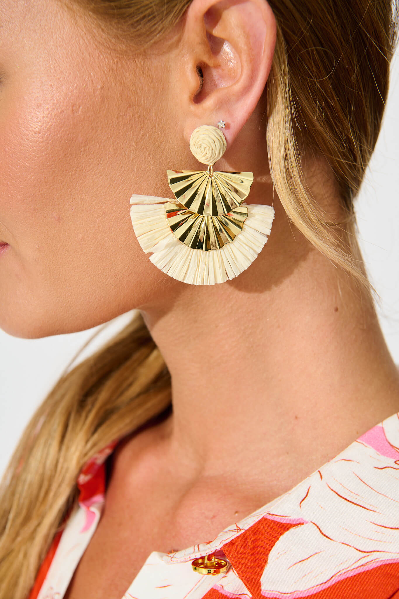 Amarti Drop Earring in Gold with Cream Straw