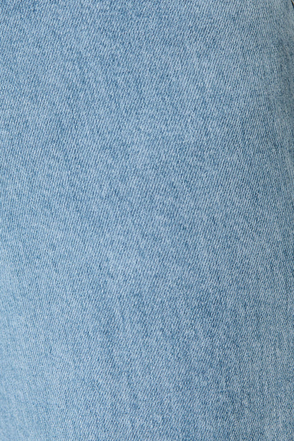 Jency Mid Rise Wide Leg Jean In Light Blue Denim