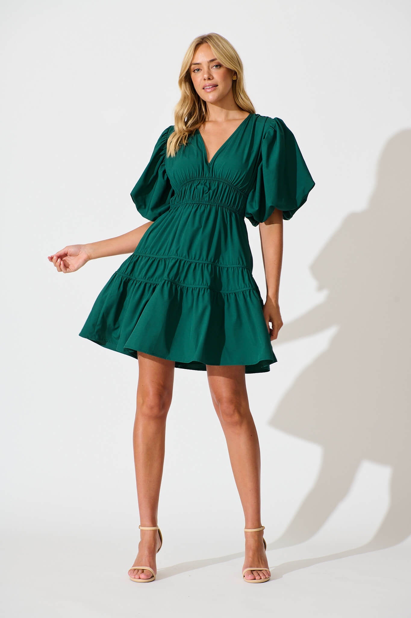 Amarini Dress In Emerald