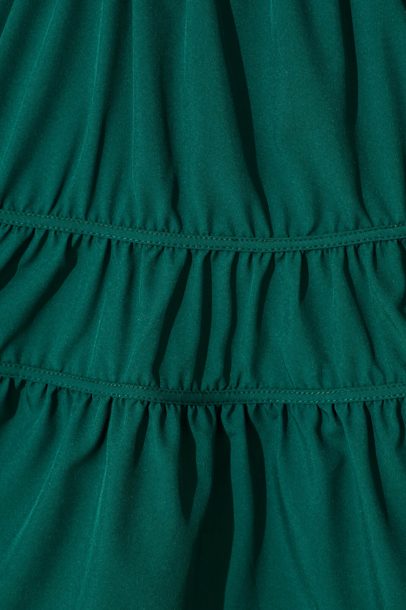 Amarini Dress In Emerald