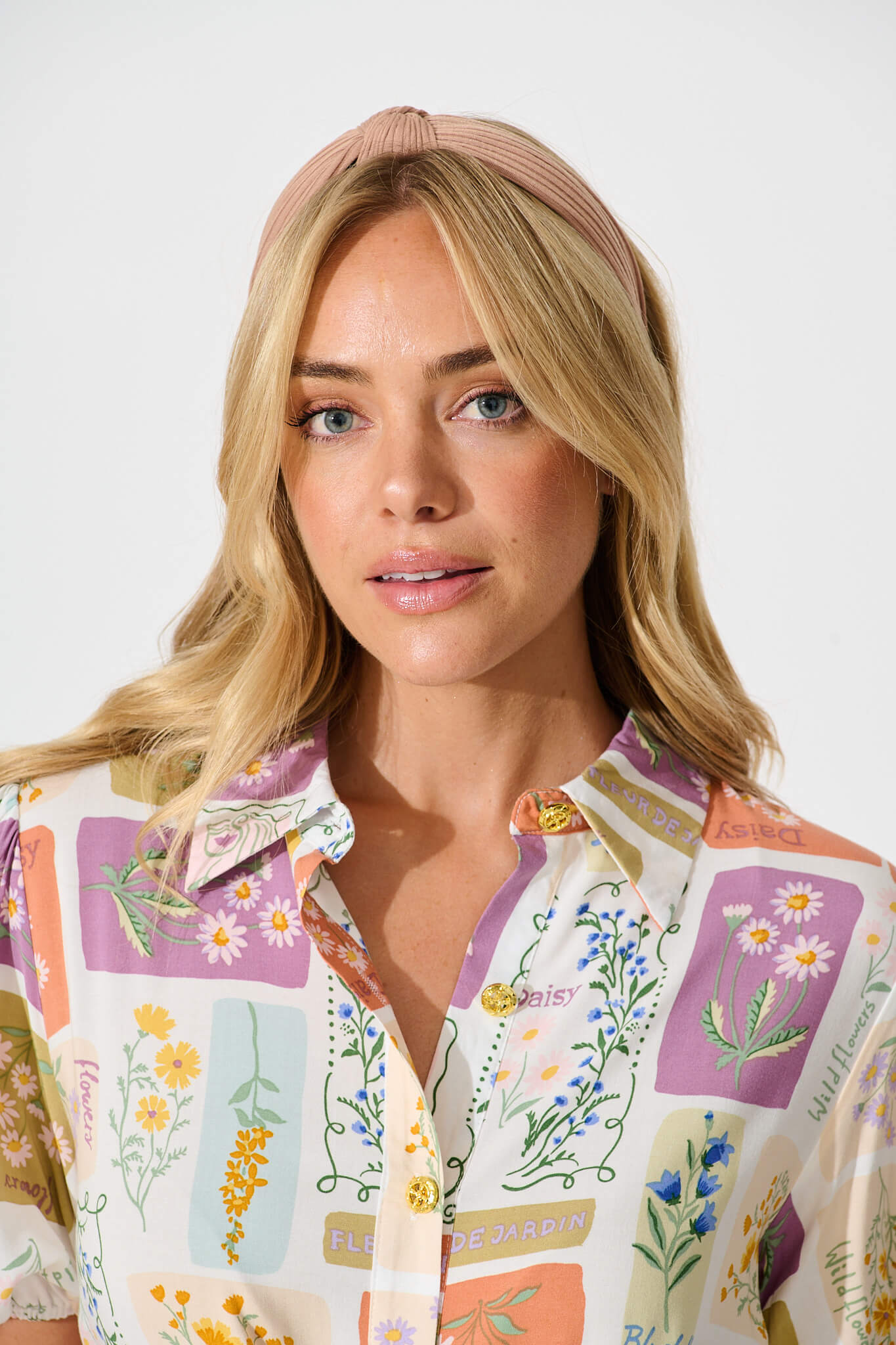 Nadia Knot Textured Headband In Light Brown