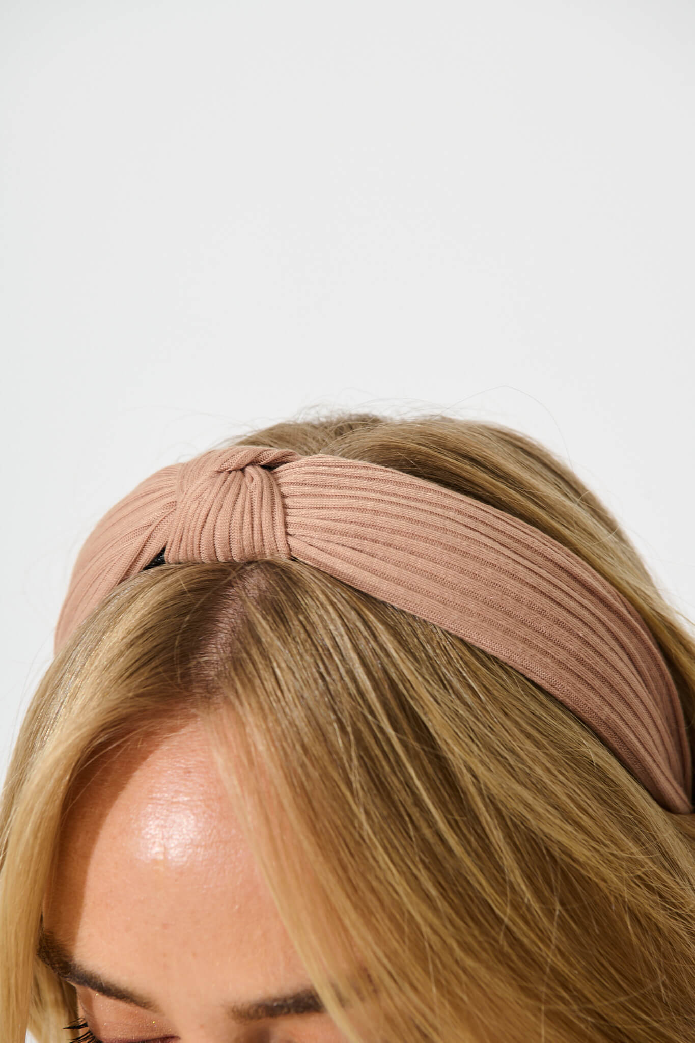 Nadia Knot Textured Headband In Light Brown