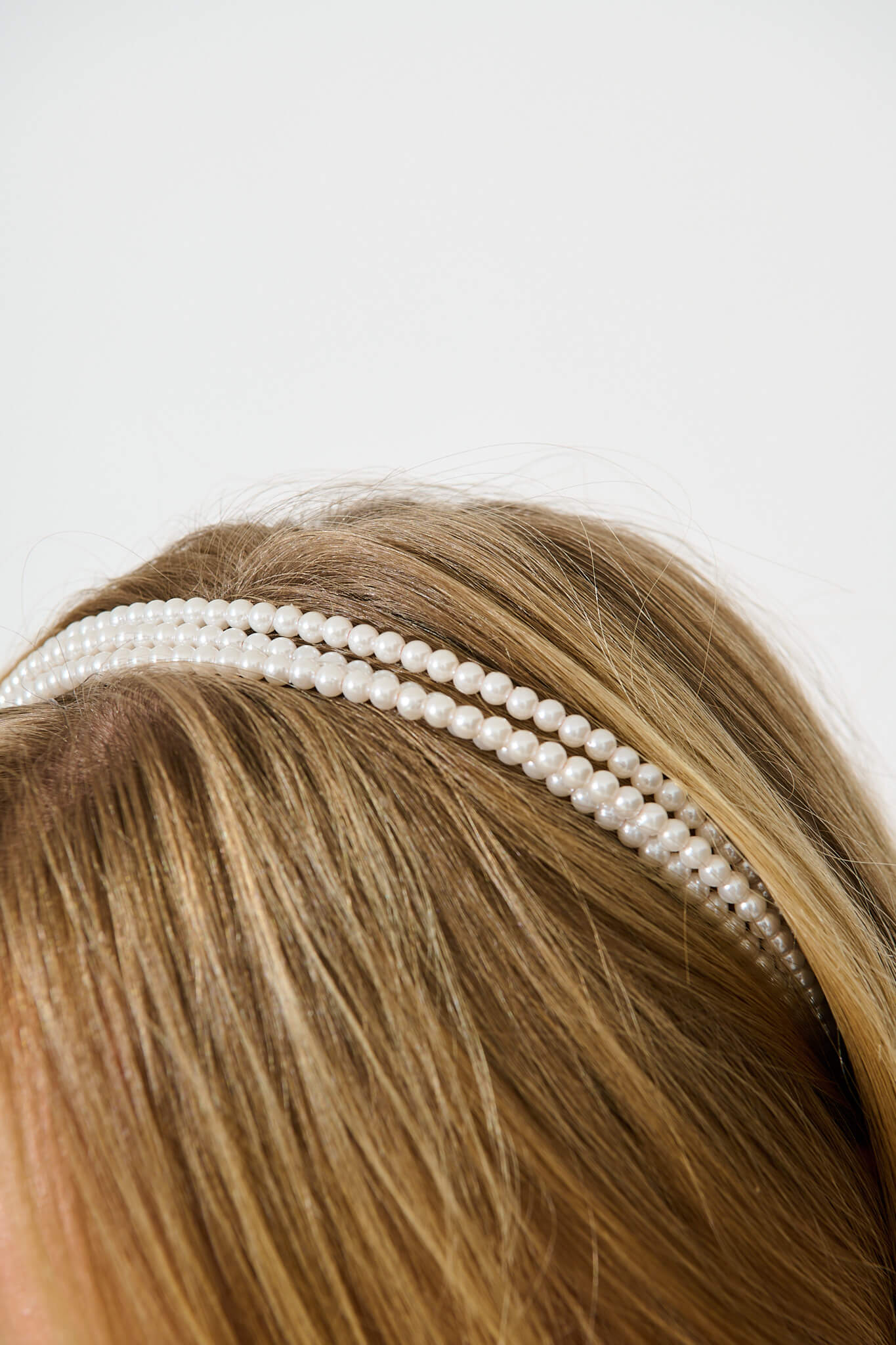 Octavia Three in One Headband in Pearl