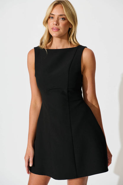 Iona Dress in Black