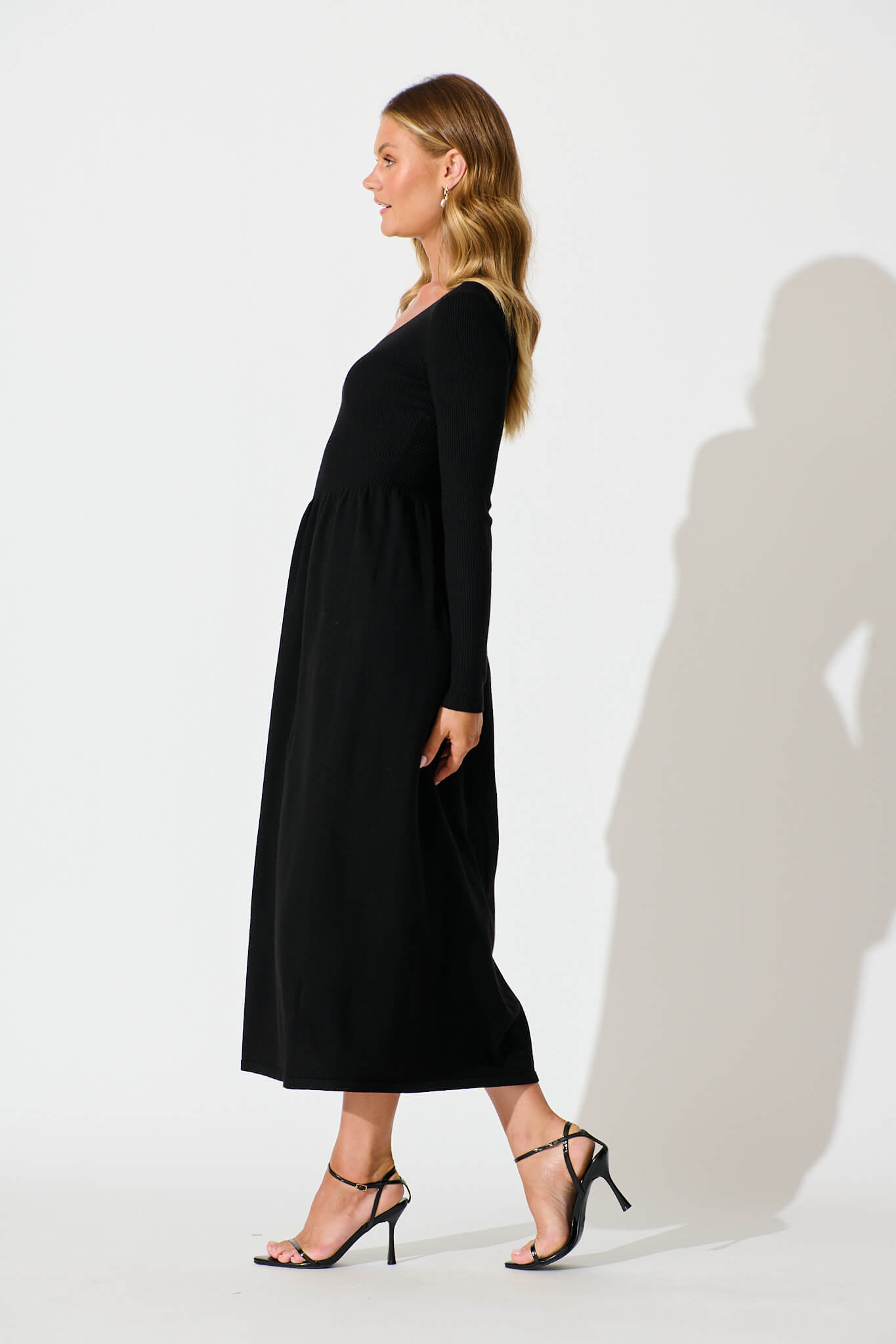 Dove Midi Knit Dress in Black