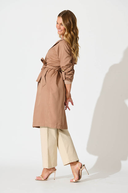 Sasha Trench Coat in Mocha