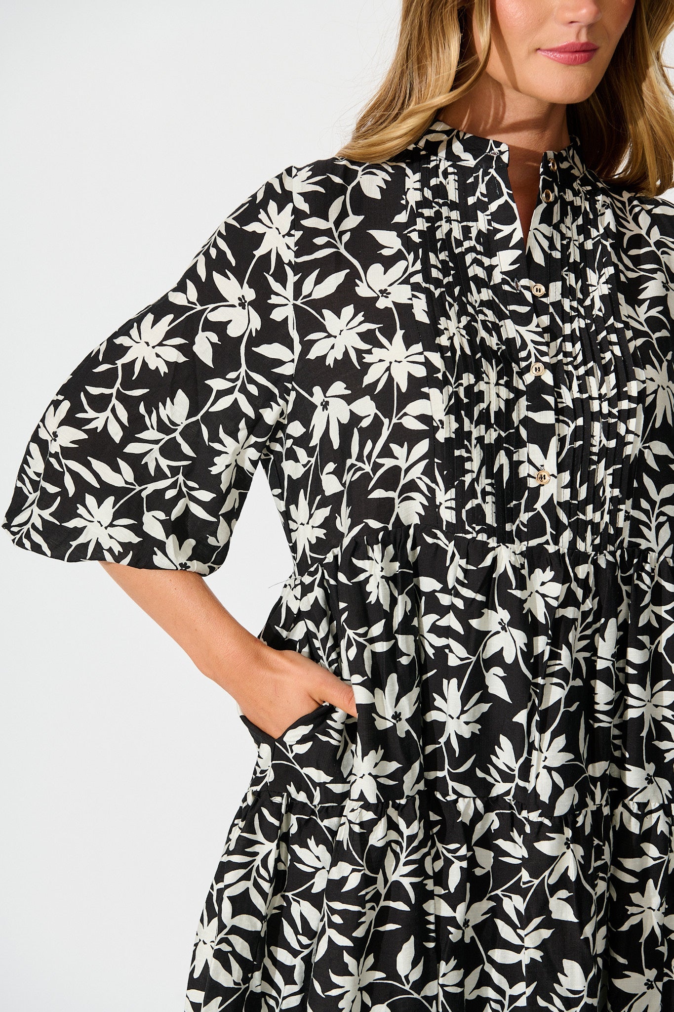 Caracelle Smock Dress Black with Cream Floral