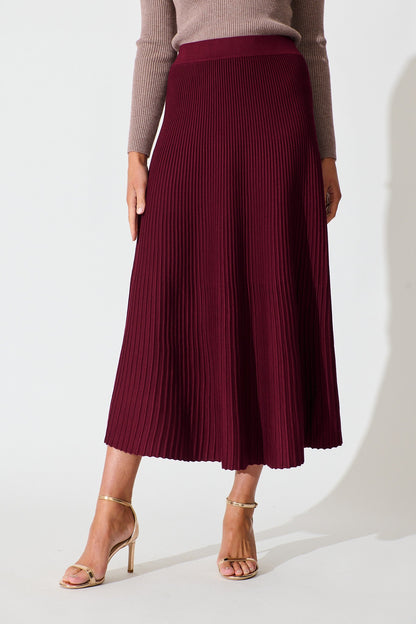 Honeycup Knit Skirt In Wine Cotton Blend