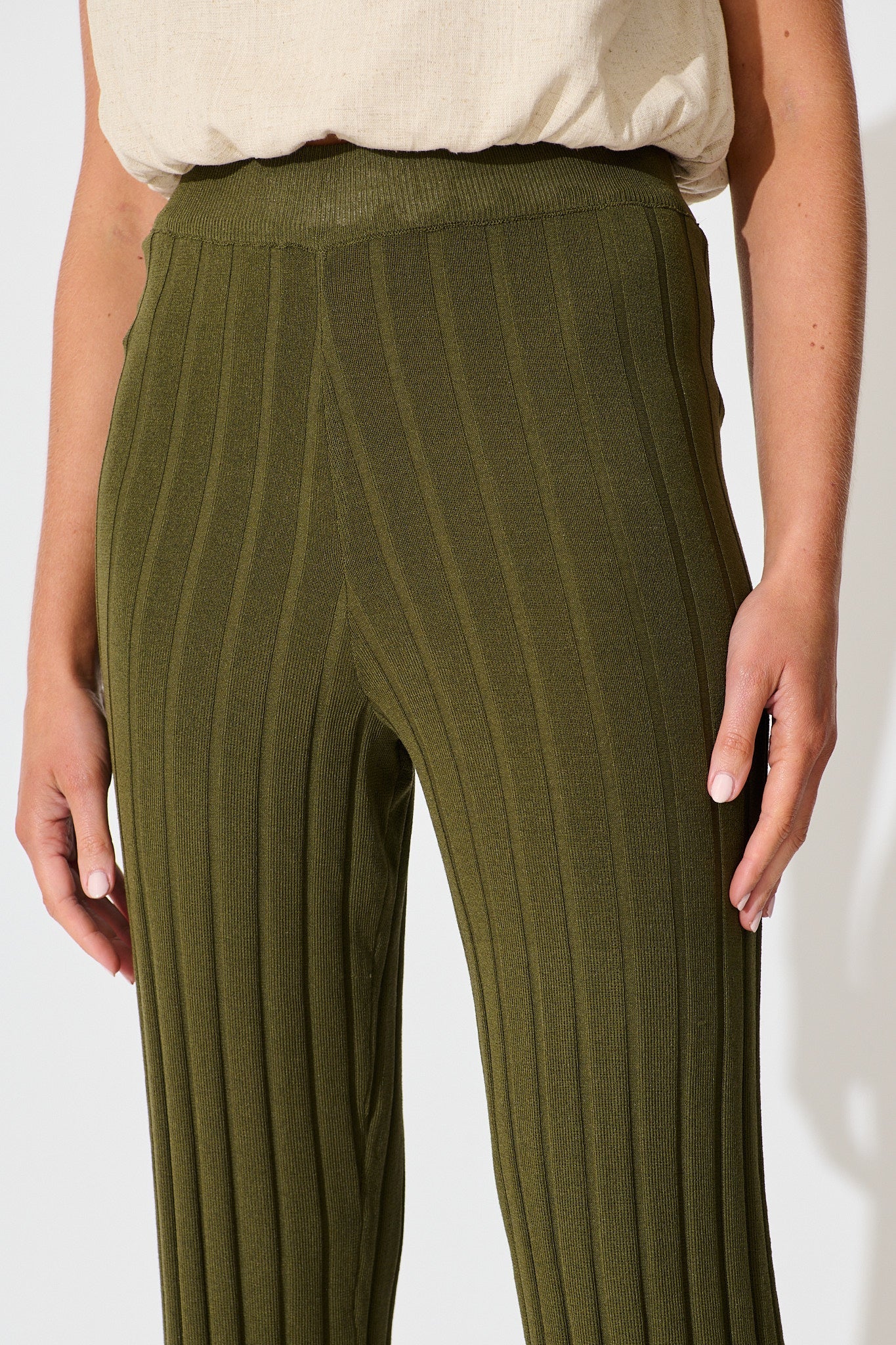 Soraya Knit Pant in Khaki