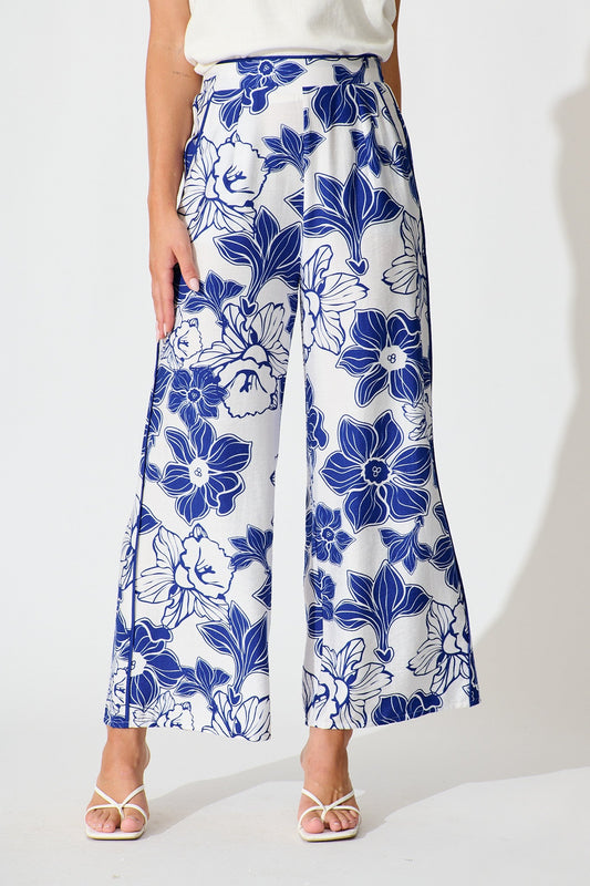 Della Pant in Cobalt Floral