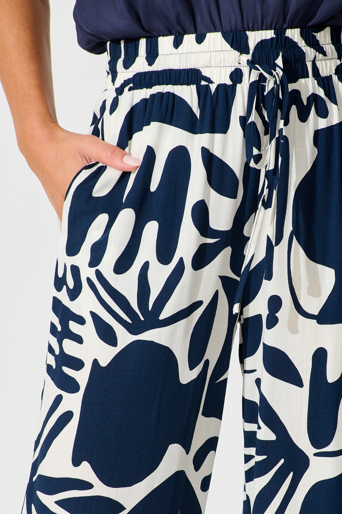 Nyla Pant in Navy and White Print