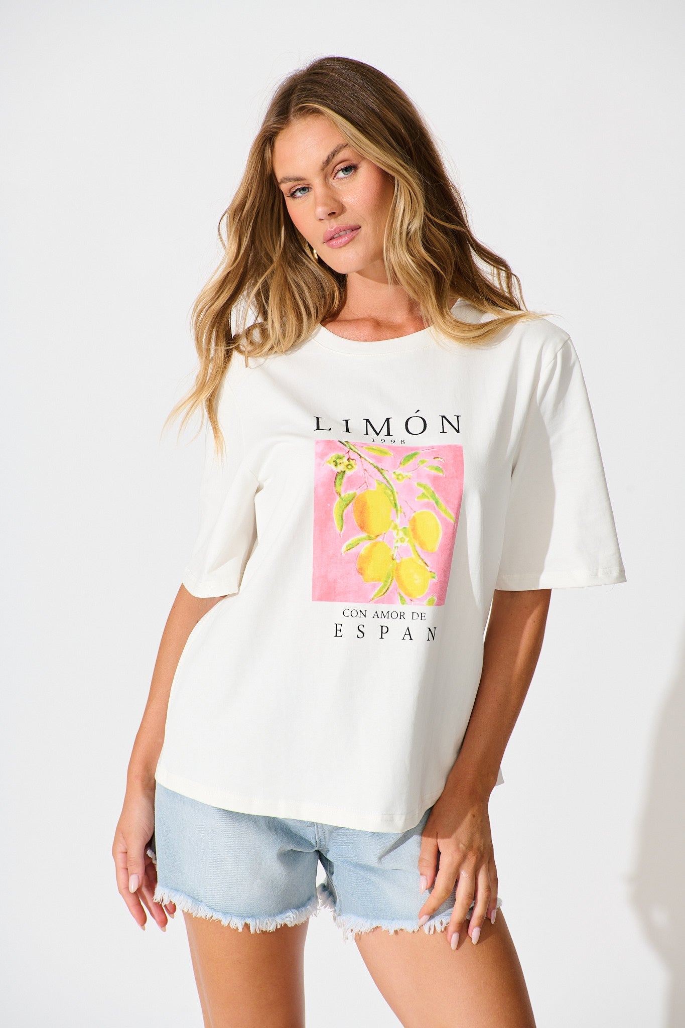 In the Groove T Shirt In White With Lemon Print Cotton